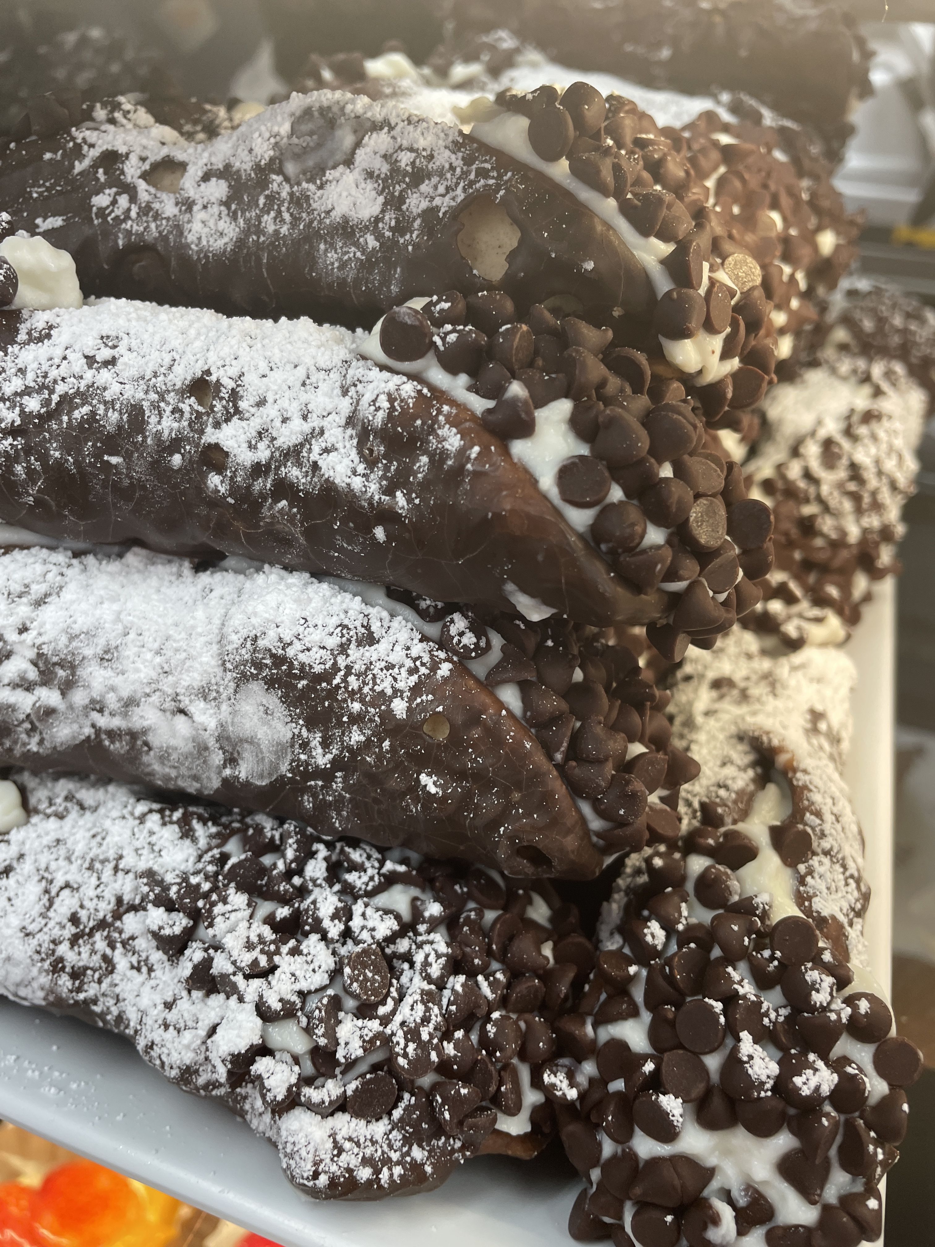 Cannoli - Full Size Chocolate