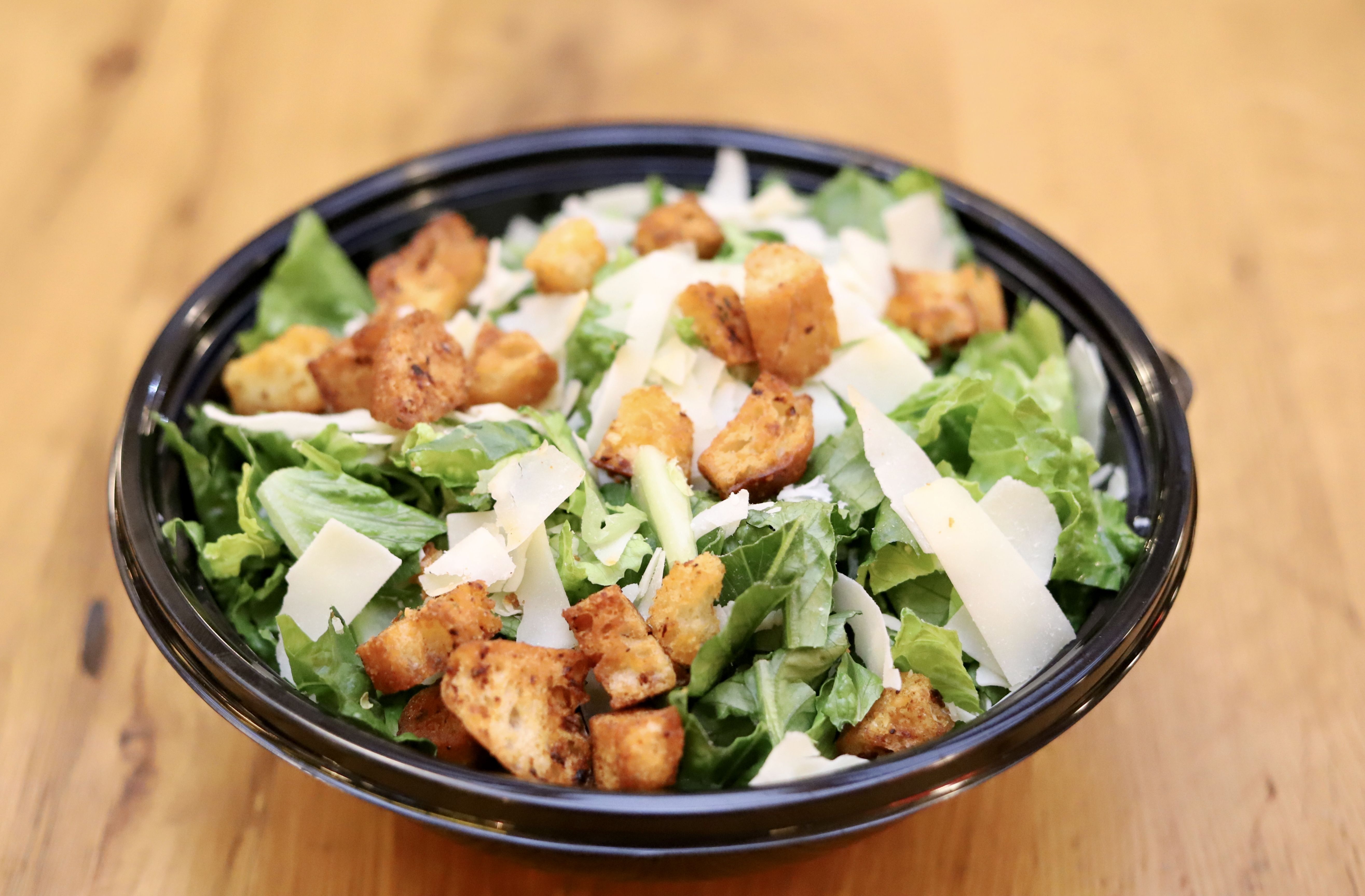 Romaine Caesar Salad - Medium