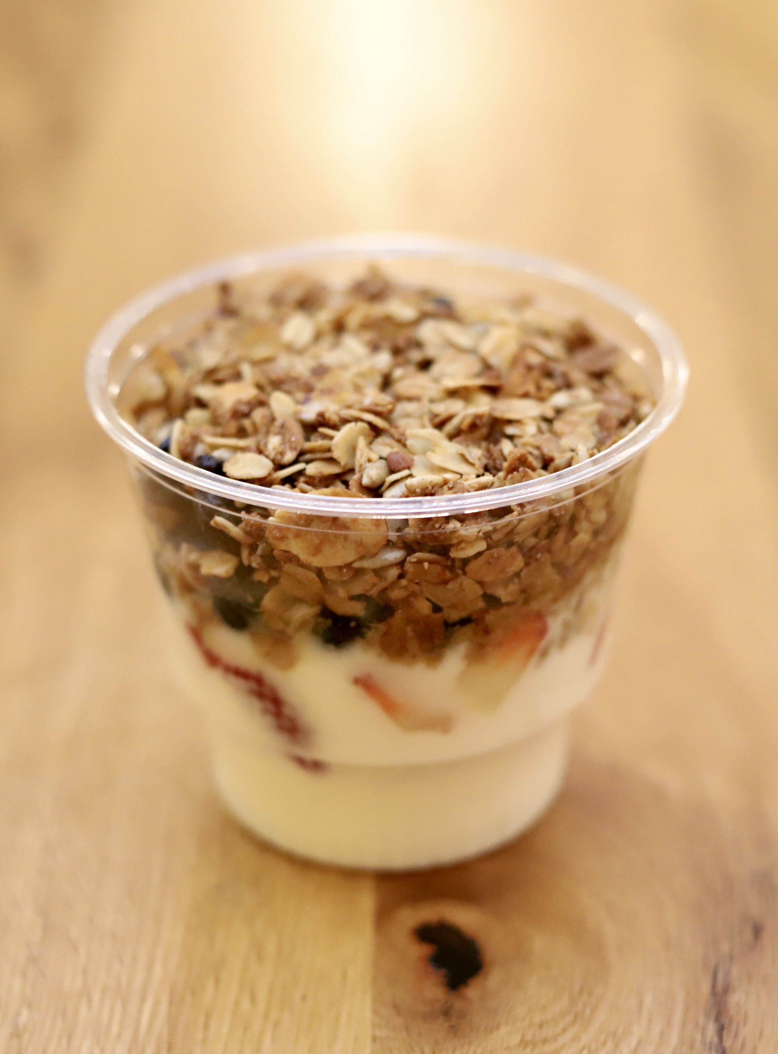 Individual Yogurt and Granola Parfaits