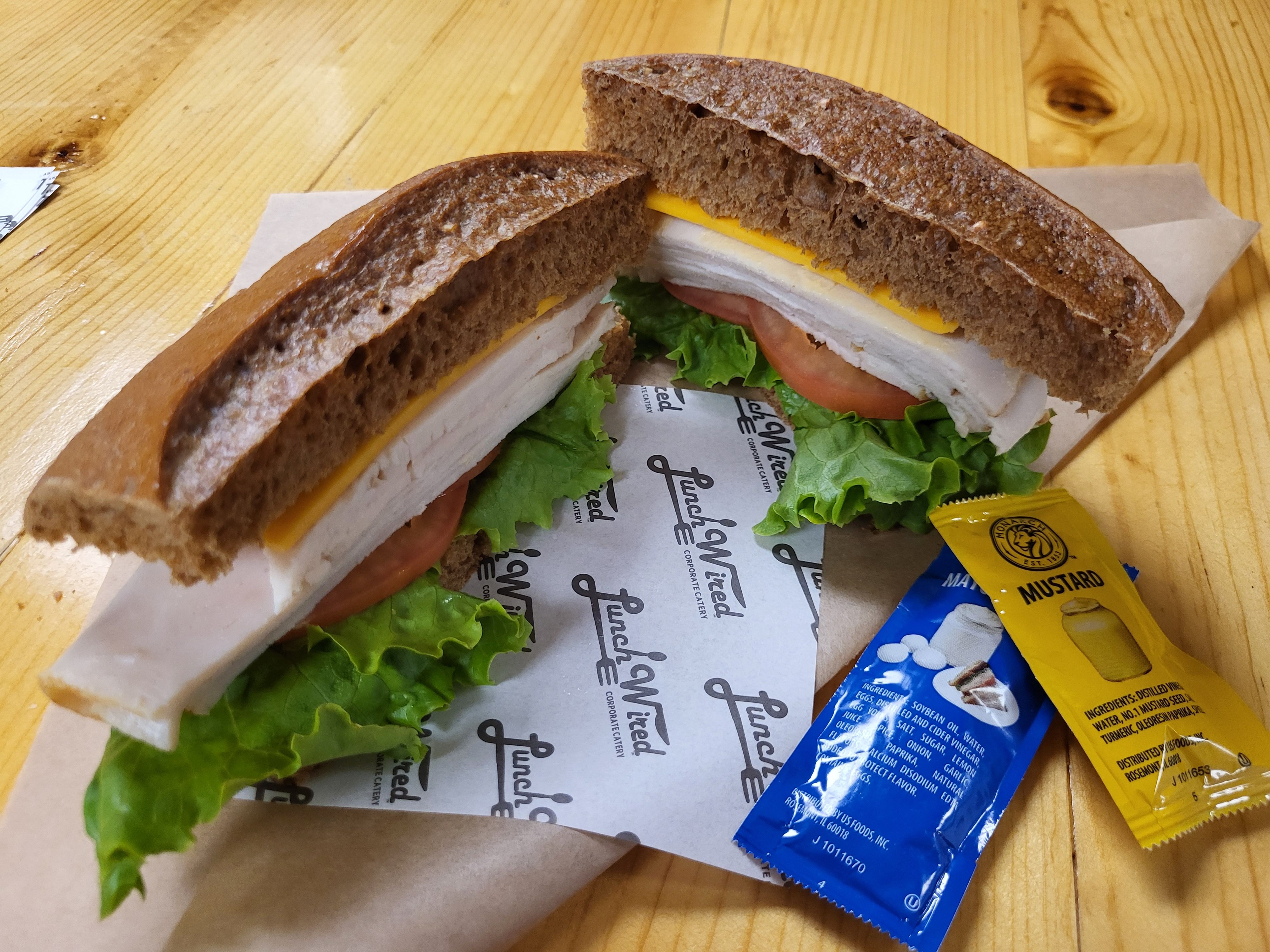 GNG Deli Turkey Sandwich on Multigrain