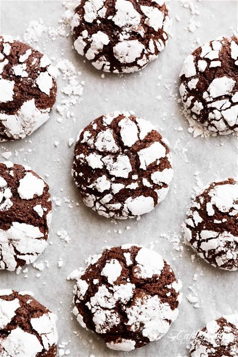 Chocolate Crinkle Cookie