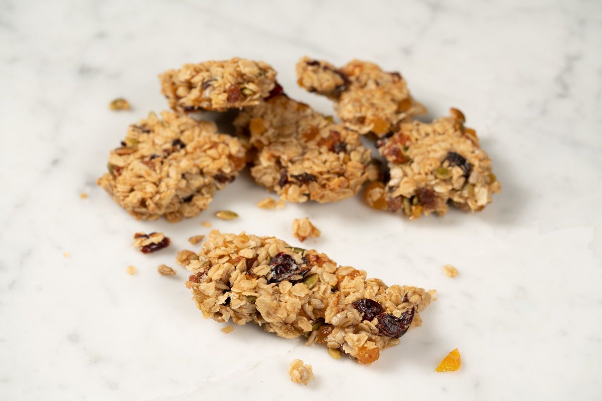 Oat & Apricot Bar