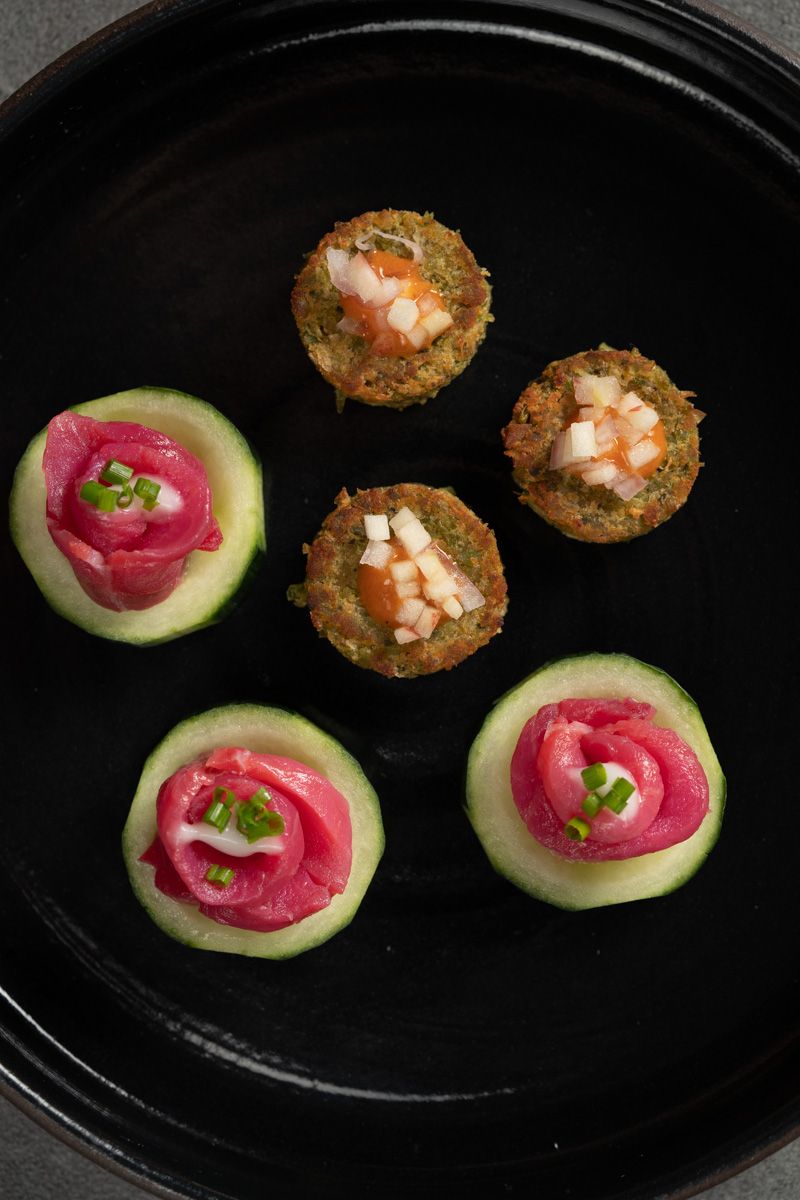 Hors D'oeuvres (6 pcs) Vegetarian and Fish