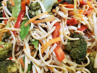 Individual Oriental Noodles Salad